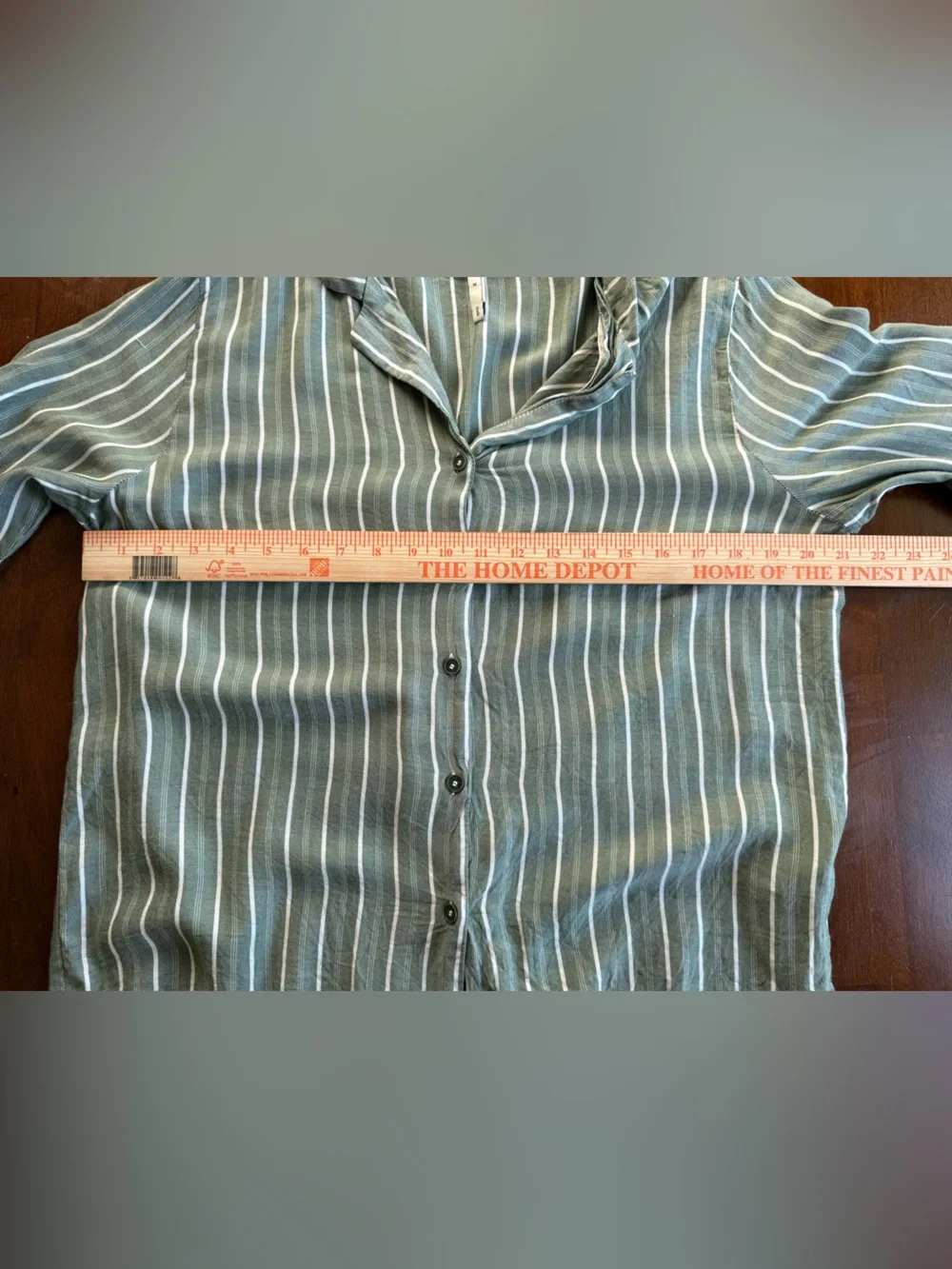 Cozy Earth Women’s soft woven pajama top Jasper Green White Button-Front Medium